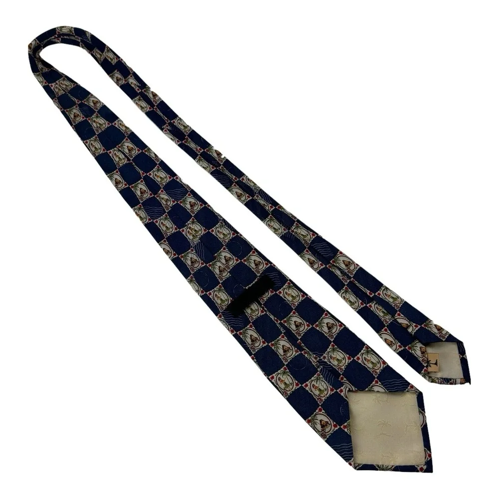 Tommy Bahama Blue Volcano Luau Hawaiian Silk Neck Tie Mens Size 4